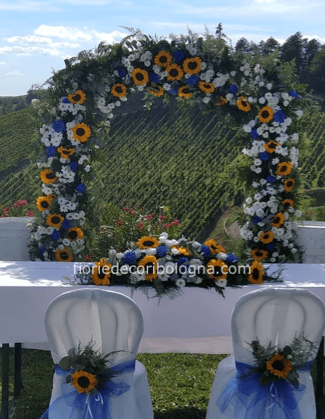 decorazione sedie sposi